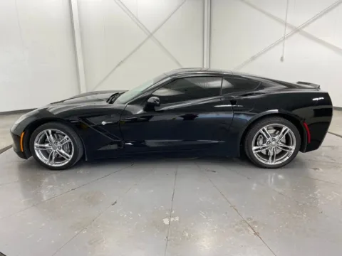 More photos of 2016 Chevrolet Corvette Stingray at Chillicothe Truck, OH