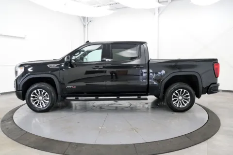 More photos of 2021 GMC Sierra 1500 AT4 at Chillicothe Truck, OH