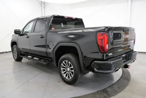 More photos of 2021 GMC Sierra 1500 AT4 at Chillicothe Truck, OH