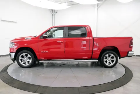 More photos of 2019 Ram 1500 Big Horn/Lone Star at Chillicothe Truck, OH
