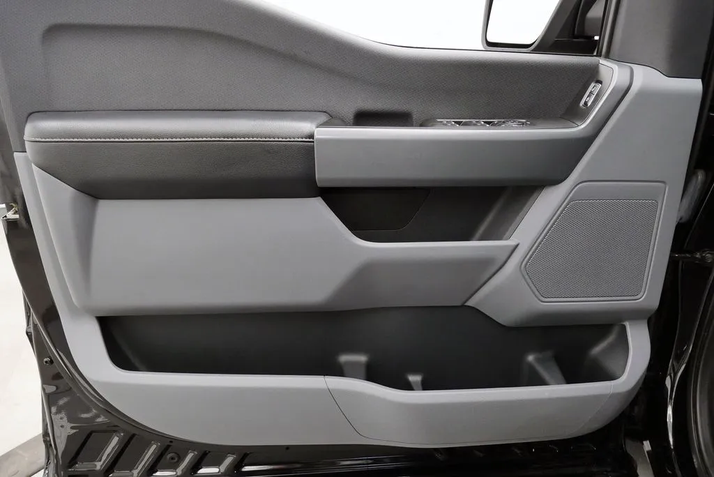 2022 Ford F-150 XLT - Photo 12
