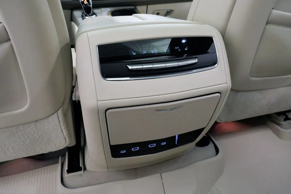 2021 Cadillac Escalade Premium Luxury Platinum - Photo 20