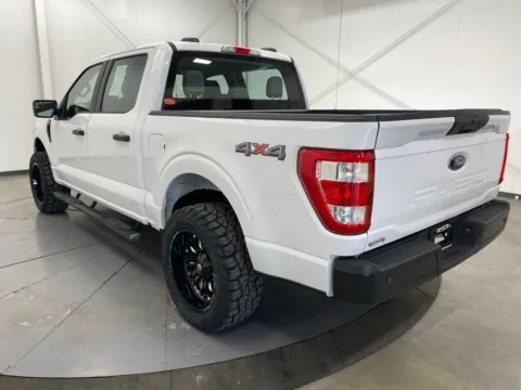 More photos of 2022 Ford F-150 XL at Chillicothe Truck, OH