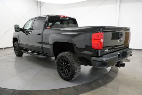 More photos of 2016 Chevrolet Silverado 2500HD LT at Chillicothe Truck, OH