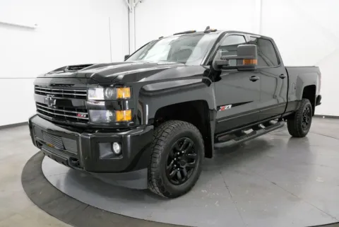 Another view of 2019 Chevrolet Silverado 2500HD LTZ for sale in Chillicothe, OH at Chillicothe Truck