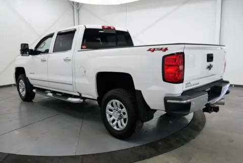 More photos of 2019 Chevrolet Silverado 2500HD LTZ at Chillicothe Truck, OH