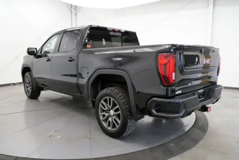 More photos of 2021 GMC Sierra 1500 AT4 at Chillicothe Truck, OH
