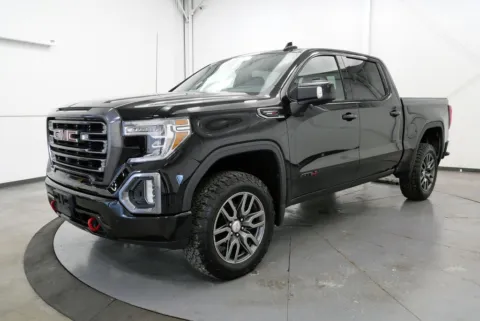 Another view of 2021 GMC Sierra 1500 AT4 for sale in Chillicothe, OH at Chillicothe Truck