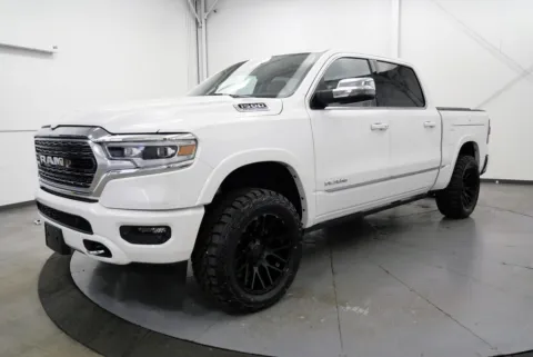 Another view of 2024 Ram 1500 Limited for sale in Chillicothe, OH at Chillicothe Truck