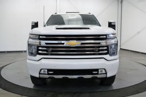 Photos of 2023 Chevrolet Silverado 3500 HD High Country for sale in Chillicothe, OH at Chillicothe Truck
