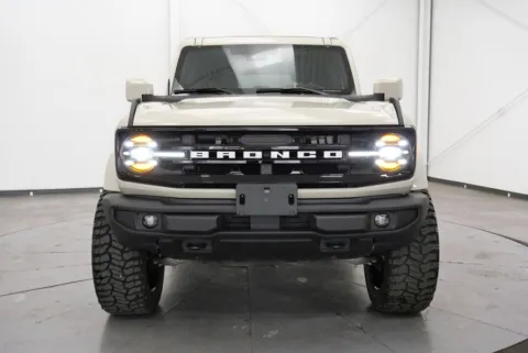 Photos of 2025 Ford Bronco Outer Banks for sale in Chillicothe, OH at Chillicothe Truck