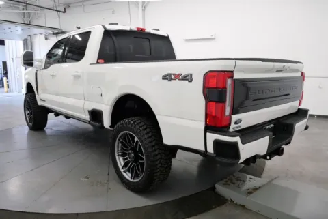 More photos of 2026 Ford F-250SD Platinum at Chillicothe Truck, OH