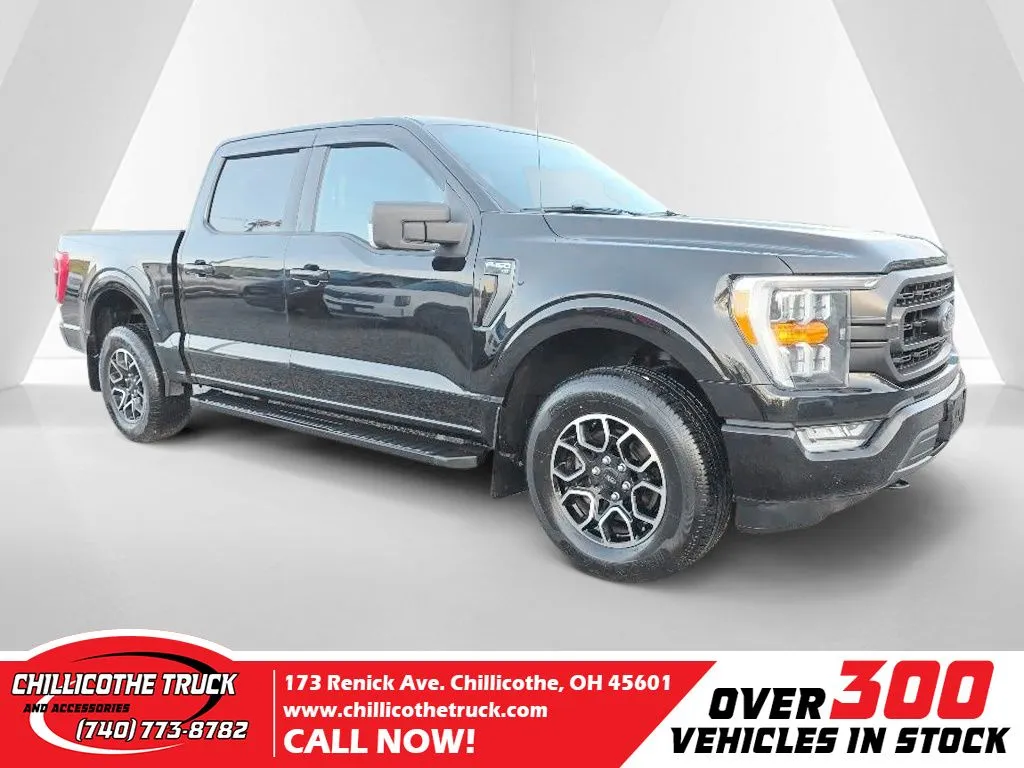 Black 2021 Ford F-150 XLT for sale in Chillicothe, OH
