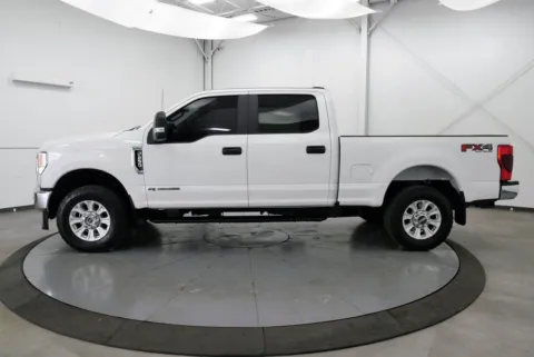 More photos of 2022 Ford F-250SD XLT at Chillicothe Truck, OH
