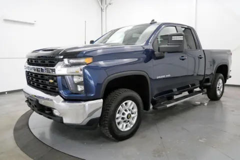 Another view of 2021 Chevrolet Silverado 2500HD LT for sale in Chillicothe, OH at Chillicothe Truck