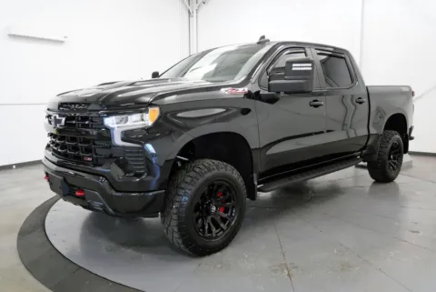 Another view of 2022 Chevrolet Silverado 1500 LT Trail Boss for sale in Chillicothe, OH at Chillicothe Truck