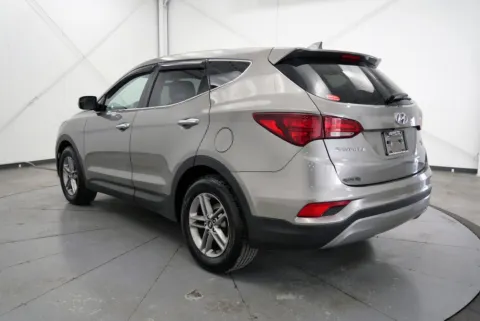 More photos of 2017 Hyundai Santa Fe Sport 2.4 Base at Chillicothe Truck, OH