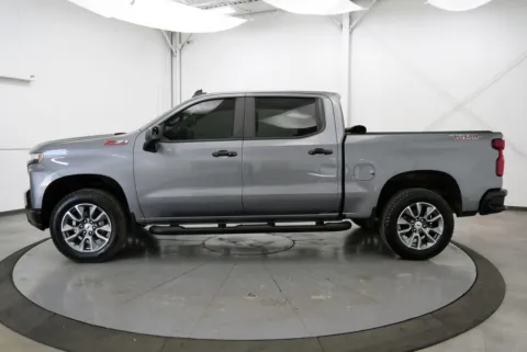 More photos of 2021 Chevrolet Silverado 1500 LT Trail Boss at Chillicothe Truck, OH