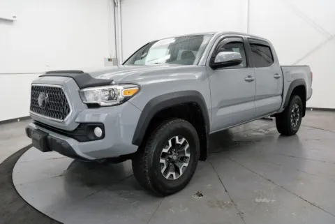Another view of 2018 Toyota Tacoma SR5 for sale in Chillicothe, OH at Chillicothe Truck