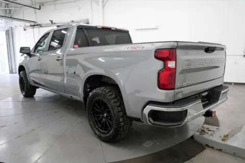 More photos of 2023 Chevrolet Silverado 1500 LT at Chillicothe Truck, OH