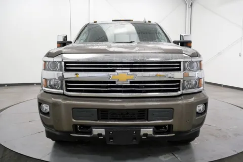 Photos of 2015 Chevrolet Silverado 2500HD High Country for sale in Chillicothe, OH at Chillicothe Truck