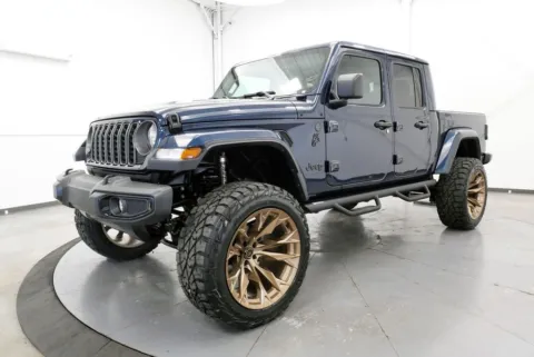 Another view of 2025 Jeep Gladiator Nighthawk for sale in Chillicothe, OH at Chillicothe Truck
