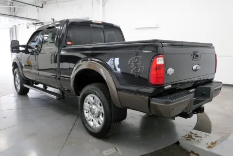 More photos of 2016 Ford F-350SD King Ranch at Chillicothe Truck, OH