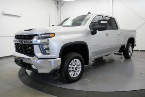 Another view of 2022 Chevrolet Silverado 2500HD LT for sale in Chillicothe, OH at Chillicothe Truck