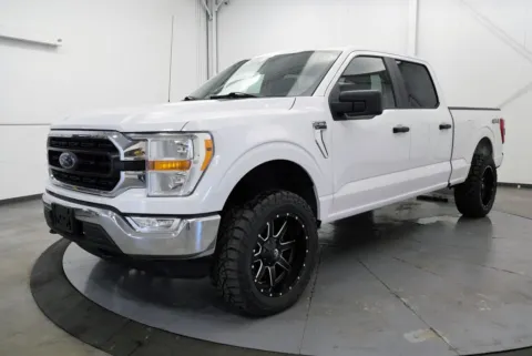Another view of 2021 Ford F-150 XLT for sale in Chillicothe, OH at Chillicothe Truck
