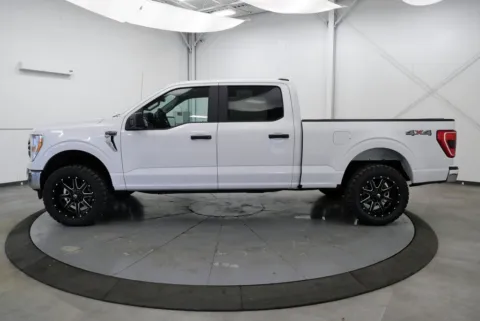 More photos of 2021 Ford F-150 XLT at Chillicothe Truck, OH