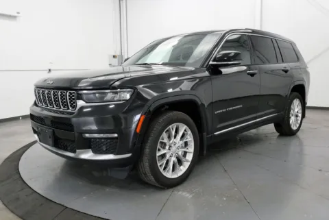 Another view of 2021 Jeep Grand Cherokee L Summit for sale in Chillicothe, OH at Chillicothe Truck