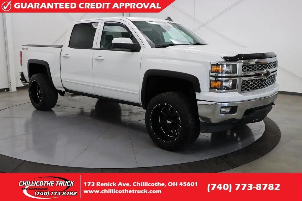 15Chloe3ページ Used 2020 Chevrolet Silverado 1500 LT for sale in