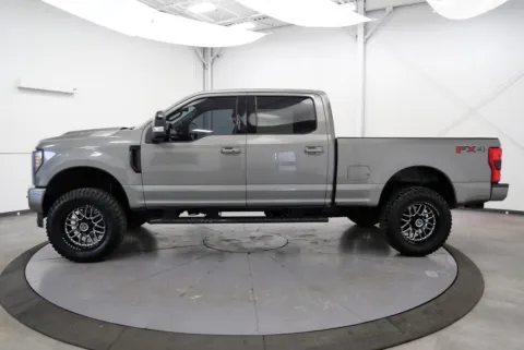 More photos of 2019 Ford F-250SD Lariat at Chillicothe Truck, OH