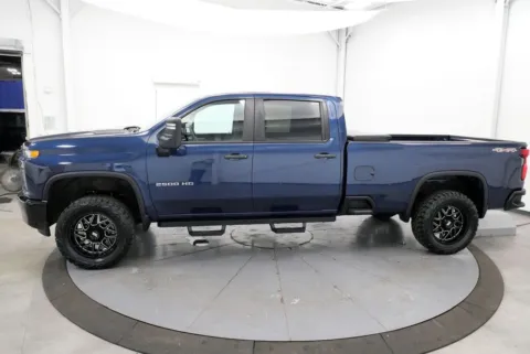 More photos of 2022 Chevrolet Silverado 2500HD Custom at Chillicothe Truck, OH