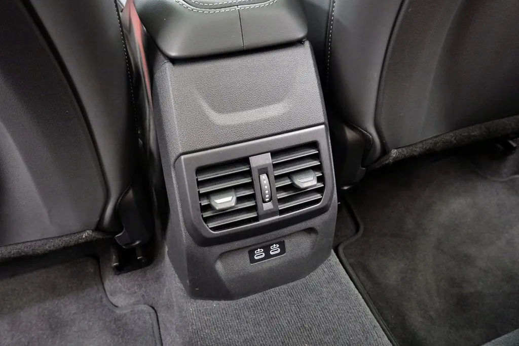 2025 BMW 2 Series 228 - Photo 21