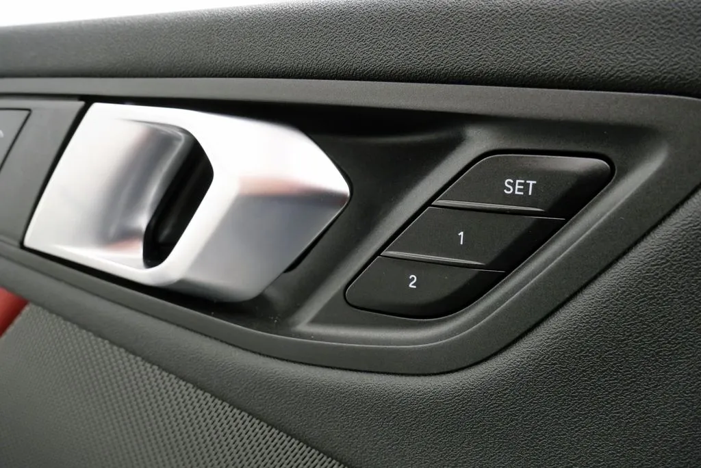 2025 BMW 2 Series 228 - Photo 14