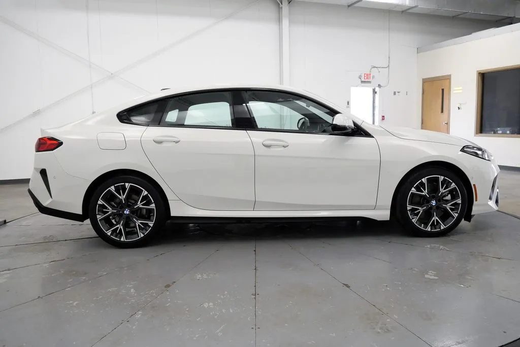 2025 BMW 2 Series 228 - Photo 8