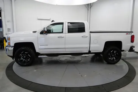 More photos of 2018 Chevrolet Silverado 2500 HD LTZ at Chillicothe Truck, OH