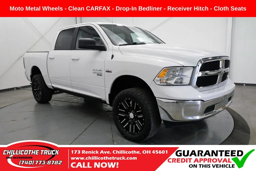 White 2019 Ram 1500 Classic SLT for sale in Chillicothe, OH