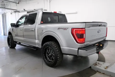 More photos of 2022 Ford F-150 XLT at Chillicothe Truck, OH