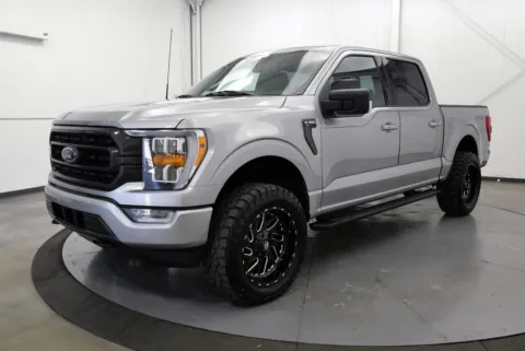 Another view of 2022 Ford F-150 XLT for sale in Chillicothe, OH at Chillicothe Truck