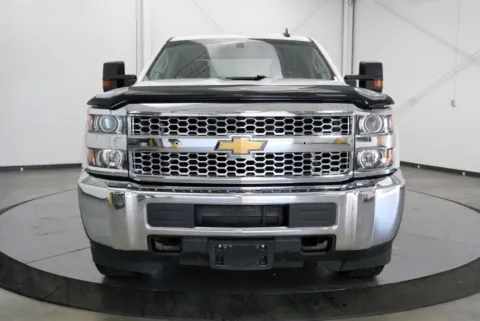 Photos of 2019 Chevrolet Silverado 3500HD LT for sale in Chillicothe, OH at Chillicothe Truck