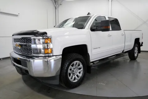 Another view of 2019 Chevrolet Silverado 3500 HD LT for sale in Chillicothe, OH at Chillicothe Truck