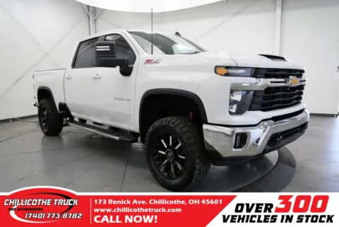 White 2025 Chevrolet Silverado 2500HD LT for sale in Chillicothe, OH