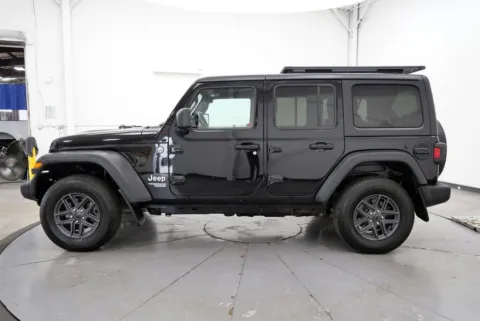 More photos of 2020 Jeep Wrangler Unlimited Sport S at Chillicothe Truck, OH