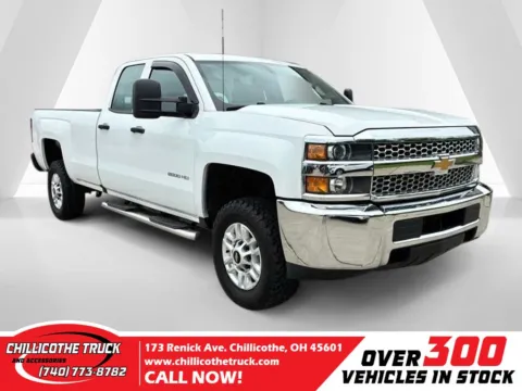 White 2019 Chevrolet Silverado 2500HD Work Truck for sale in Chillicothe, OH