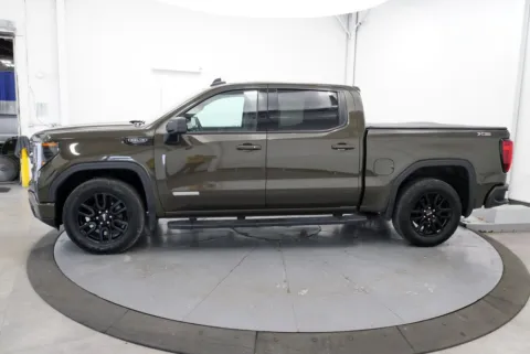 More photos of 2024 GMC Sierra 1500 Elevation at Chillicothe Truck, OH