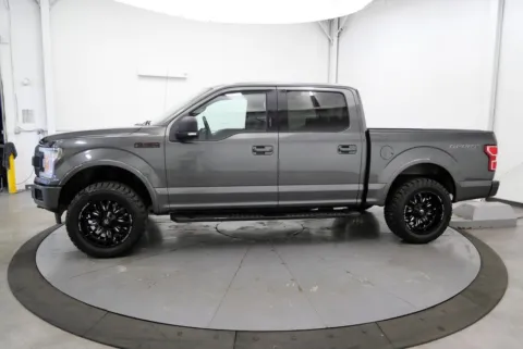 More photos of 2019 Ford F-150 XLT at Chillicothe Truck, OH