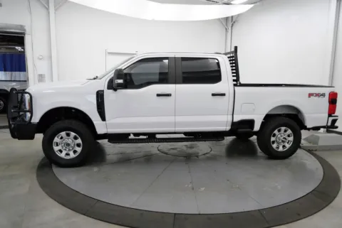 More photos of 2024 Ford F-250SD XL at Chillicothe Truck, OH