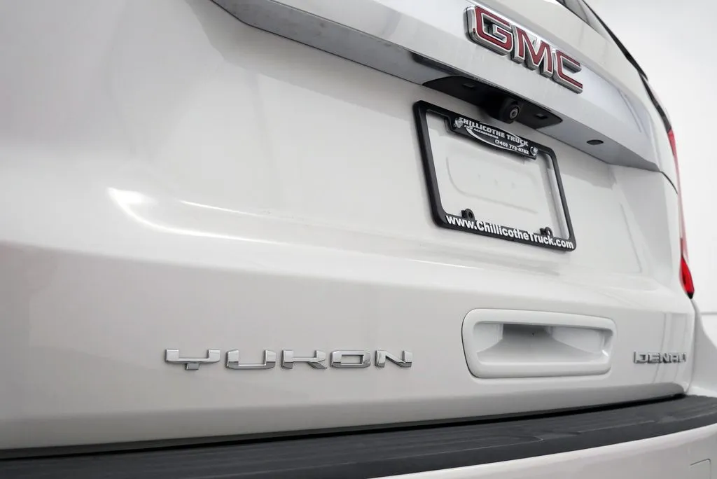 2023 GMC Yukon XL Denali - Photo 9